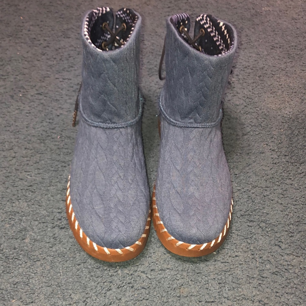 Women’s Muk Luks Boots Never Worn